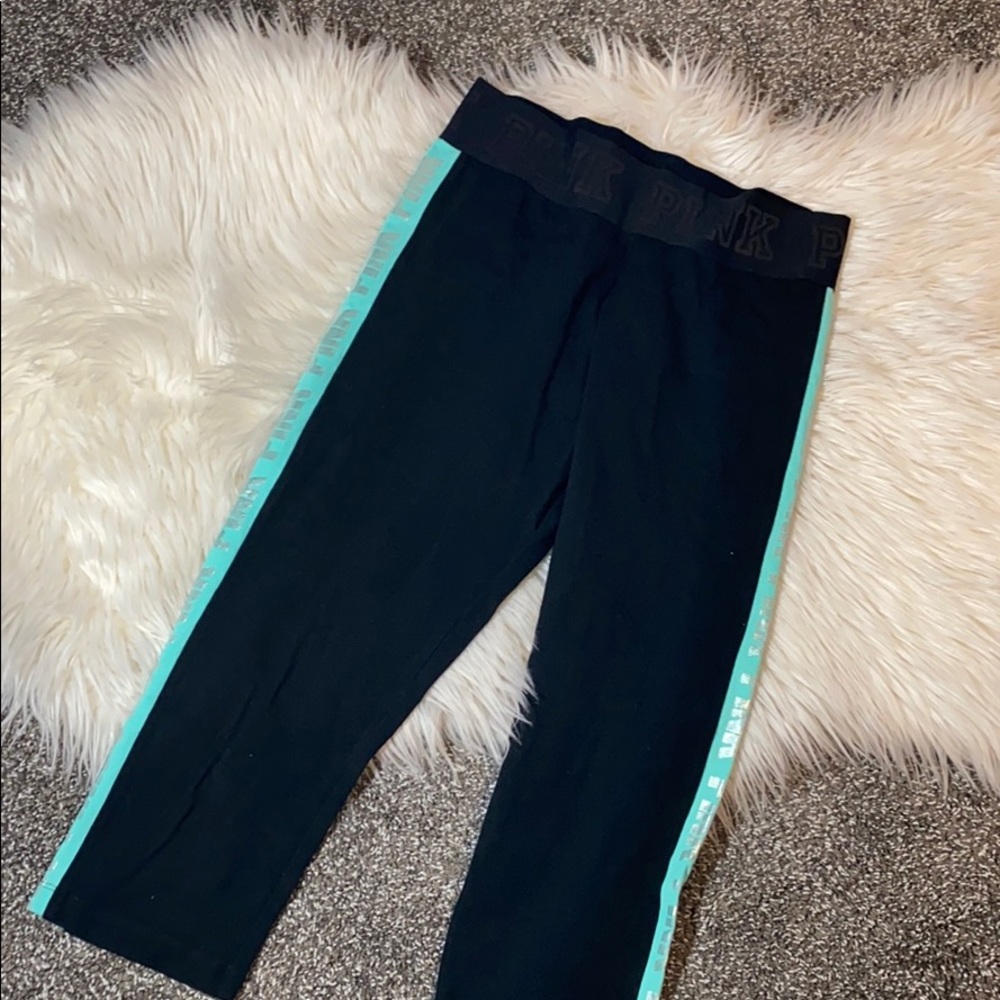Victoria’s Secret PINK cropped yoga leggings - Picture 1 of 4